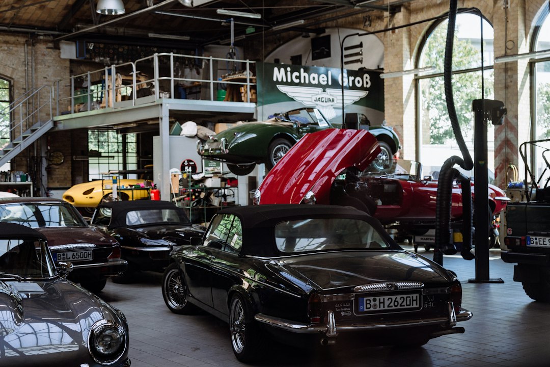 Mechanic working in an independent automotive workshop